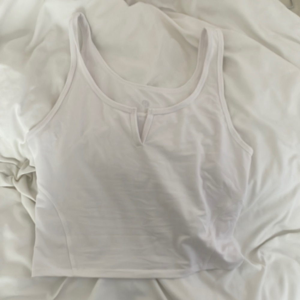 lululemon notch front tank